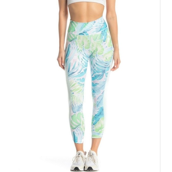 Nike botanical tropical dri fit leggings small crop - Picture 1 of 13